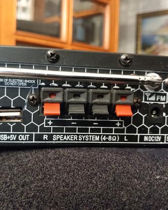 ampli  di piccole dimensioni 