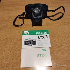 Macchina fotografica reflex FUJICA STX 1