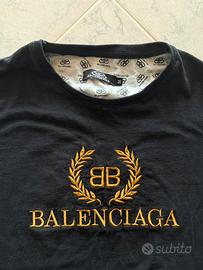 Balenciaga t-shirt nera in cotone
