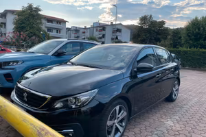 Peugeot 308 1.2 PureTech 130 CV Benzina – Manuale
