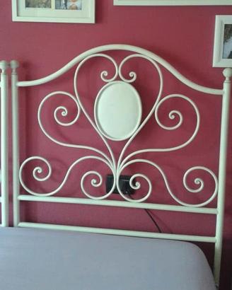 Letto singolo in ferro battuto bianco