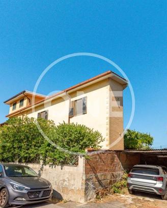 Appartamento di 140 m² con 4 locali a Roma