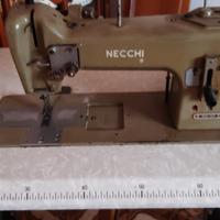 Macchina da cucire Necchi 902-155
