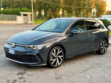 Volkswagen Golf 2.0 TDI 150 CV DSG SCR R-Line