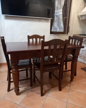 Tavolo legno massello + 4 sedie - Come nuovo