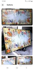 Tavolo in pietra lavica dell'etna dipinto a mano