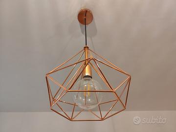 Lampadario e faretti color rame