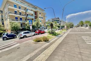 Appartamento prima fila mare di ampia metratura