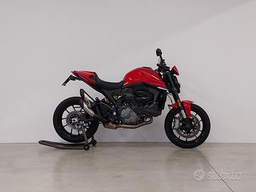 Ducati Monster+ plus Red my21