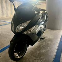 Yamaha T-MAX