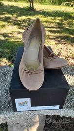 Scarpe camoscio nocciola