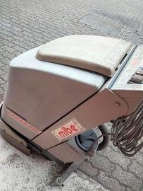 LAVAPAVIMENTI CON FILO PER CAPANNONI