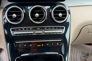 auto mercedes glc coupè