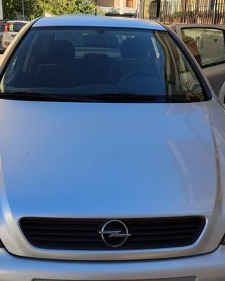 Opel Astra 1.6 Benzina (2000) – 145.000 km