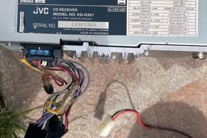 Autoradio USB AUX CD JVC con Box Cento CX 165 4ohm