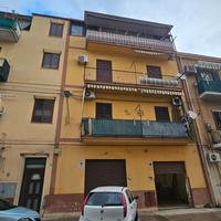 Noce/Perpignano trilocale con magazzino 51 mq