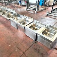 lavamani a muro in inox usati