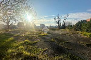 TERRENO A PESCHIERA BORROMEO