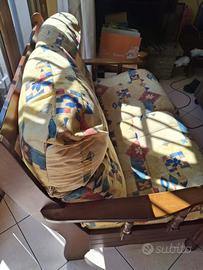 Divanetto in legno