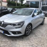 RENAULT Mégane dCi 8V 110 CV EDC Energy Bose