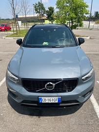 Volvo xc40 (2017-->) - 2021