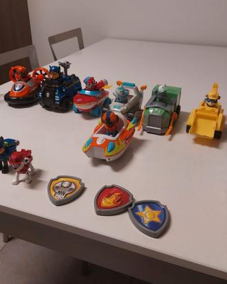 PERSONAGGI E VEICOLI PAW PATROL
