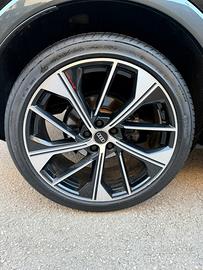 Cerchi e pneumatici Audi sport