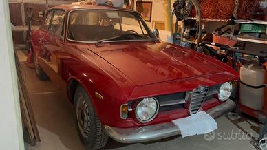 Alfa Romeo 1300 GT Scalino.