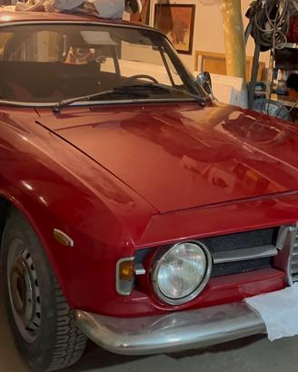 Alfa Romeo 1300 GT Scalino.
