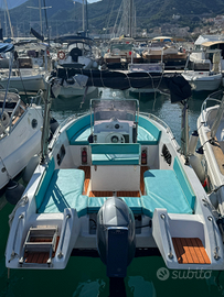 Barca 6,40 - senza patente - pronta alla boa