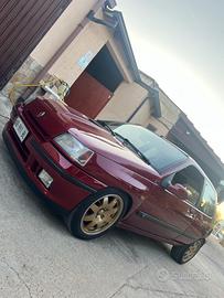 RENAULT Clio - 1995