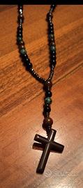 collana in pietra ematite e croce 