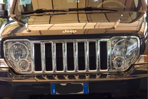 Jeep Cherokee Cherokee IV 2008 2.8 crd Sport auto