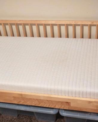 Lettino Montessori Ikea + materasso e cuscino