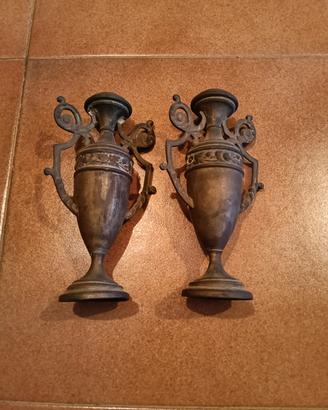 Coppia di candelabri  in peltro antico