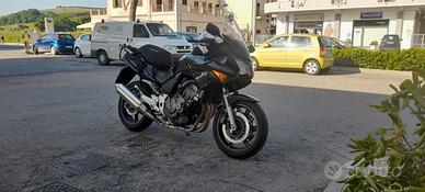 HONDA CBF 600