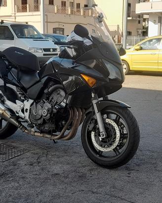 HONDA CBF 600