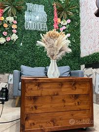 Tavolino da salotto marrone con effetto infinity