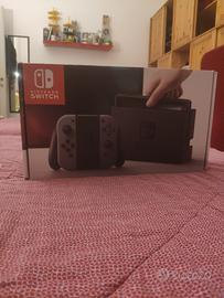 Scatola Nintendo switch grigio primo modello