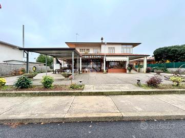 MULTILOCALE A RIVIGNANO TEOR