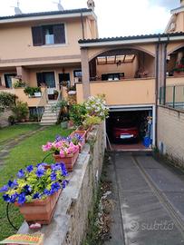 Deposito bagagli , Anagnina,Tor Vergata ,Roma
