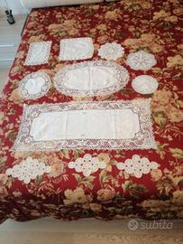 centrini in cotone bianco 