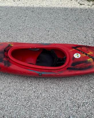 KAYAK DA FIUME PYRANHA