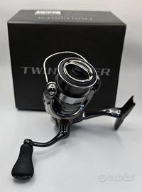 Shimano 24 Twin Power C2000S