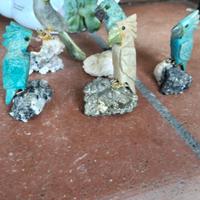 uccellini tropicali in pietre semipreziose