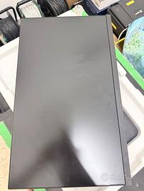 Monitor 24”