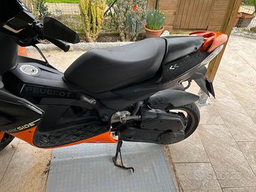 scooter peugeot 