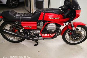 Moto Guzzi 850 le Mans 2