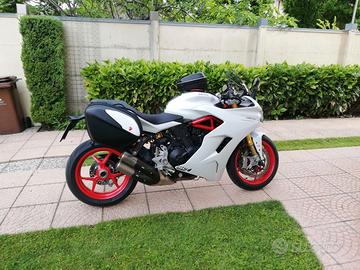 Moto Ducati Supersport S - 12/2017