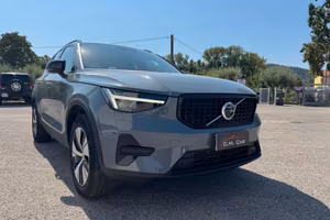 Volvo XC40 T5 Recharge Plug-in Hybrid automatico P